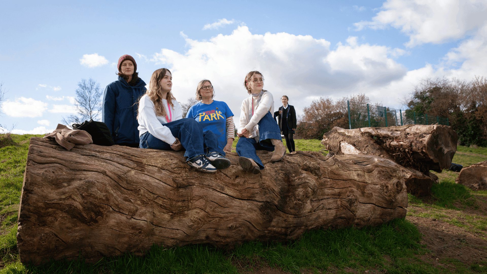 Brickfields log girls